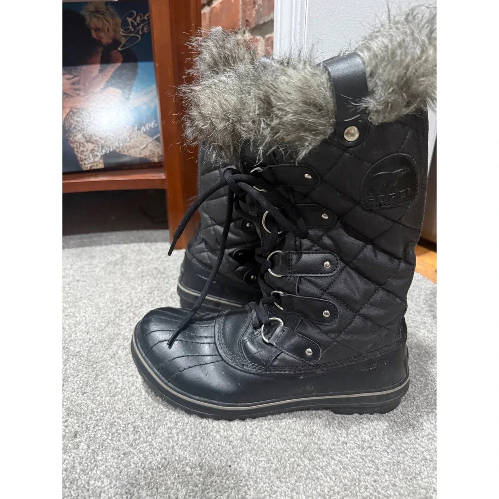 Sorel Tofino Black Quilted Faux Fur Waterproof Winter Snow Boots Womens 10